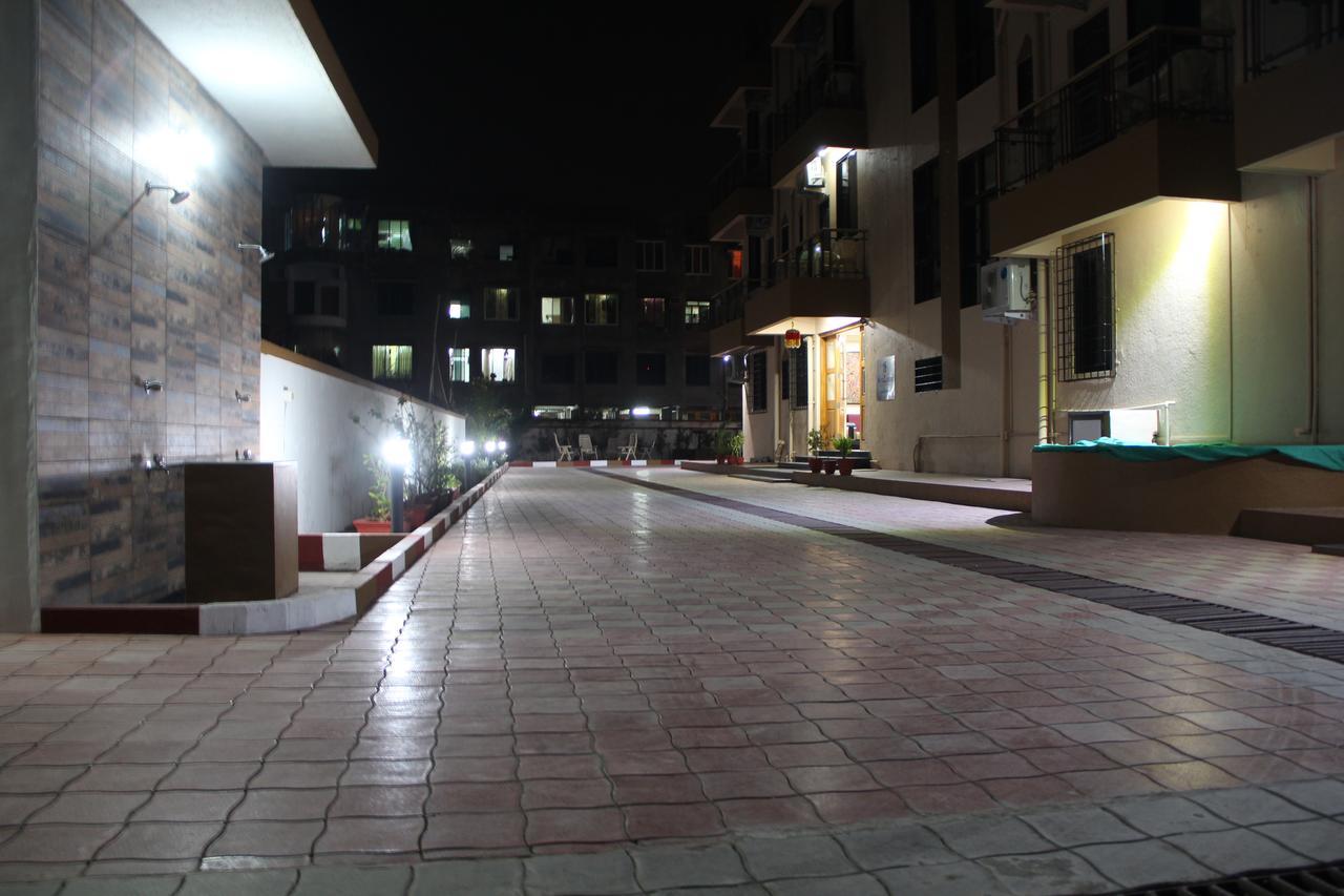 Hotel Hira Laxmi Residency Alībāg Exteriér fotografie