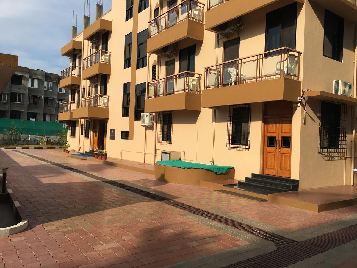Hotel Hira Laxmi Residency Alībāg Exteriér fotografie